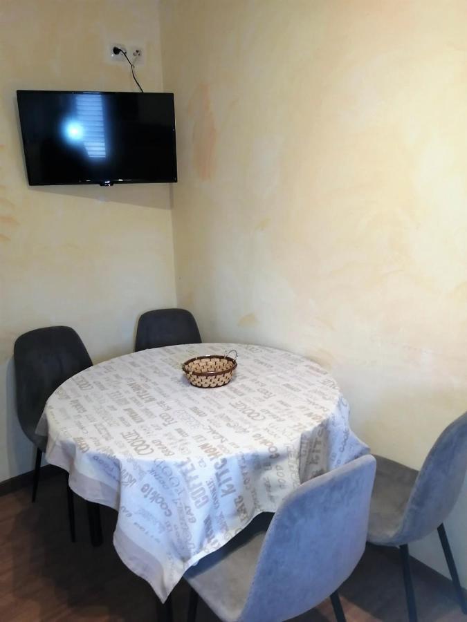 App Palcic K Apartment Novigrad  Ngoại thất bức ảnh