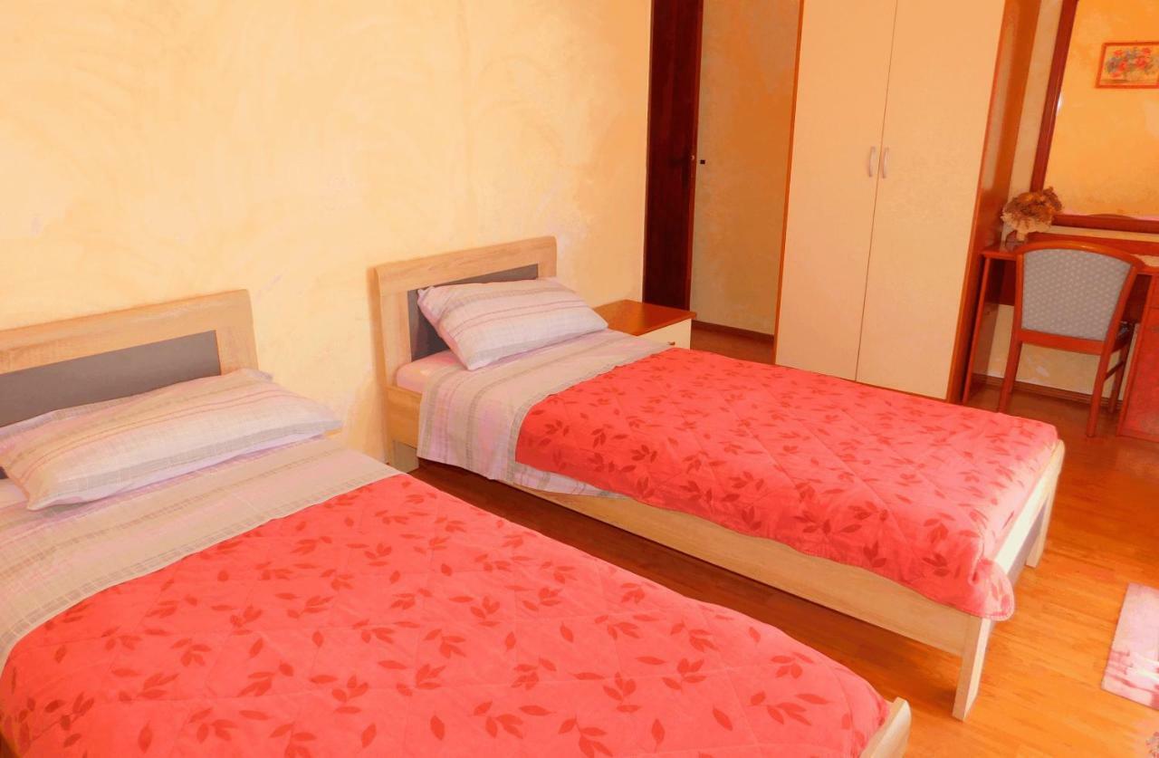 App Palcic K Apartment Novigrad  Ngoại thất bức ảnh